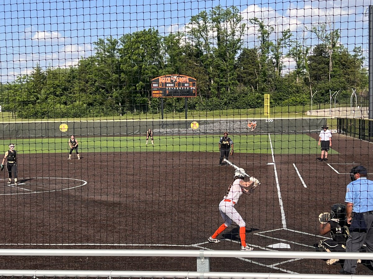 ☀️🥎
<a href="/bghs_softball/">Beech Grove Softball</a> 
<a href="/TheHiveBGHS/">BGHS The Hive</a> 
<a href="/mylee_boling/">Mylee Boling</a>