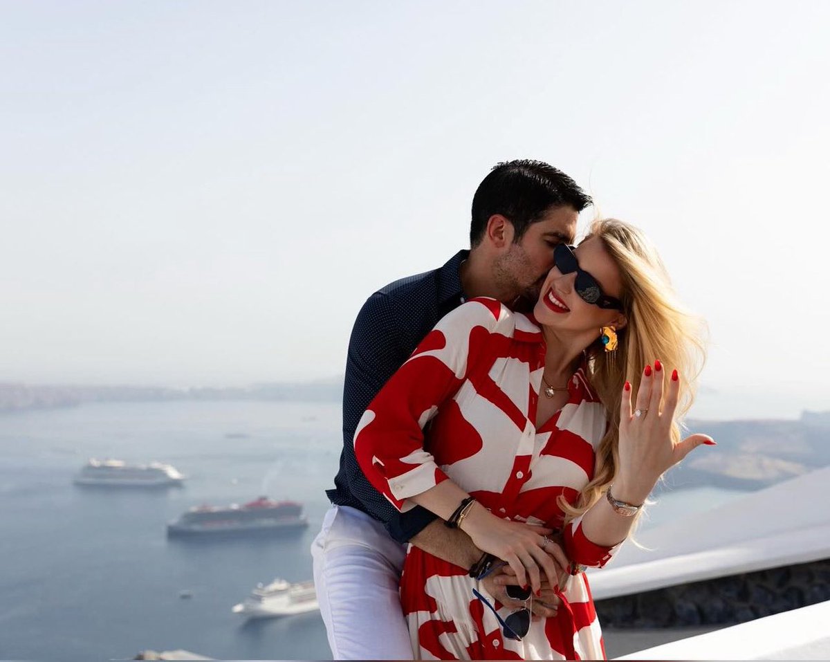 EXOchica14x2's tweet image. LOS #PEPISON SE NOS CASAN!!!!!! 🦋 #LCDLF3 #LCDLF4