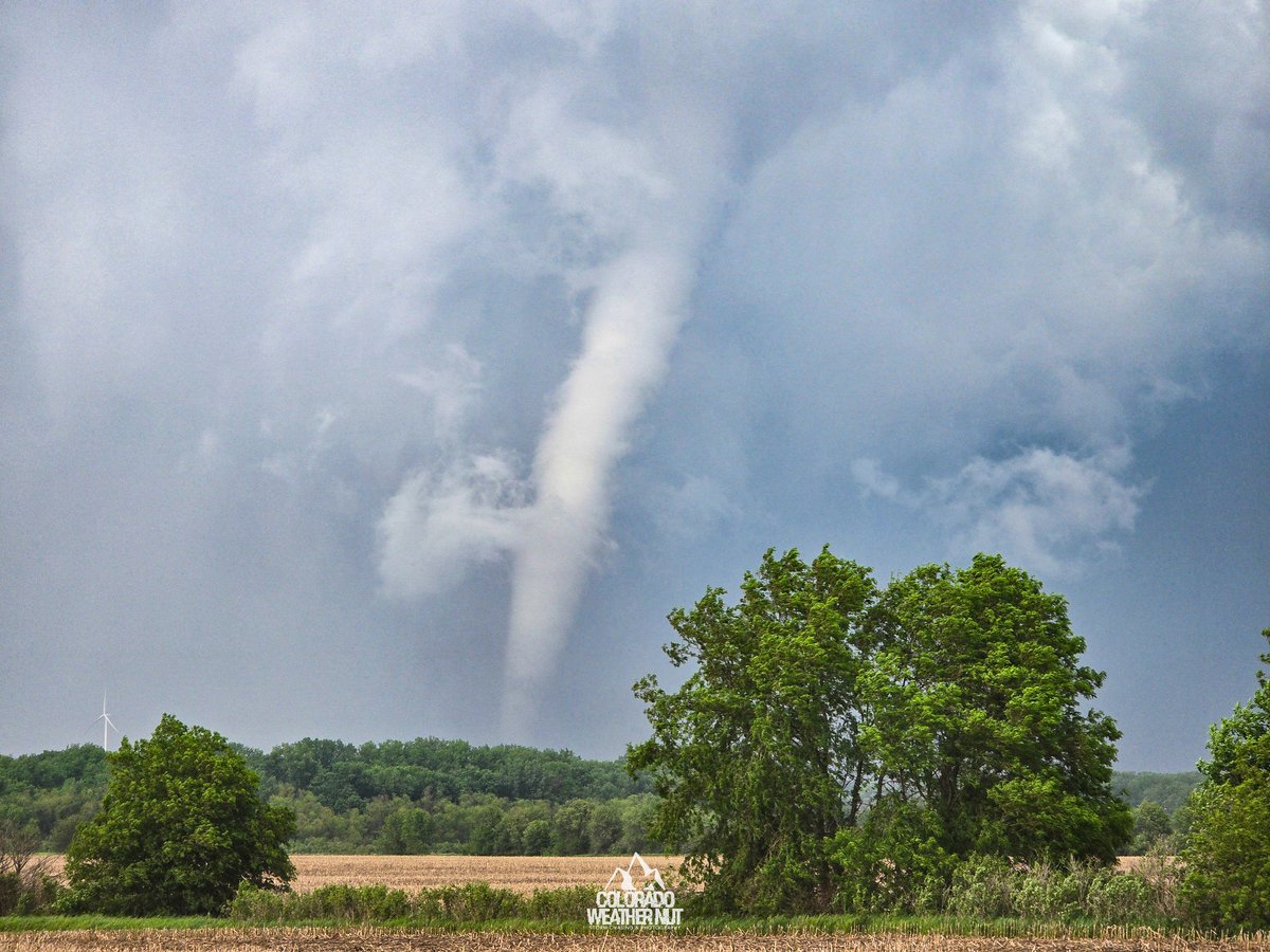 Mind Blown! Quick cell shots of the powerful Morton Mills Tornado!