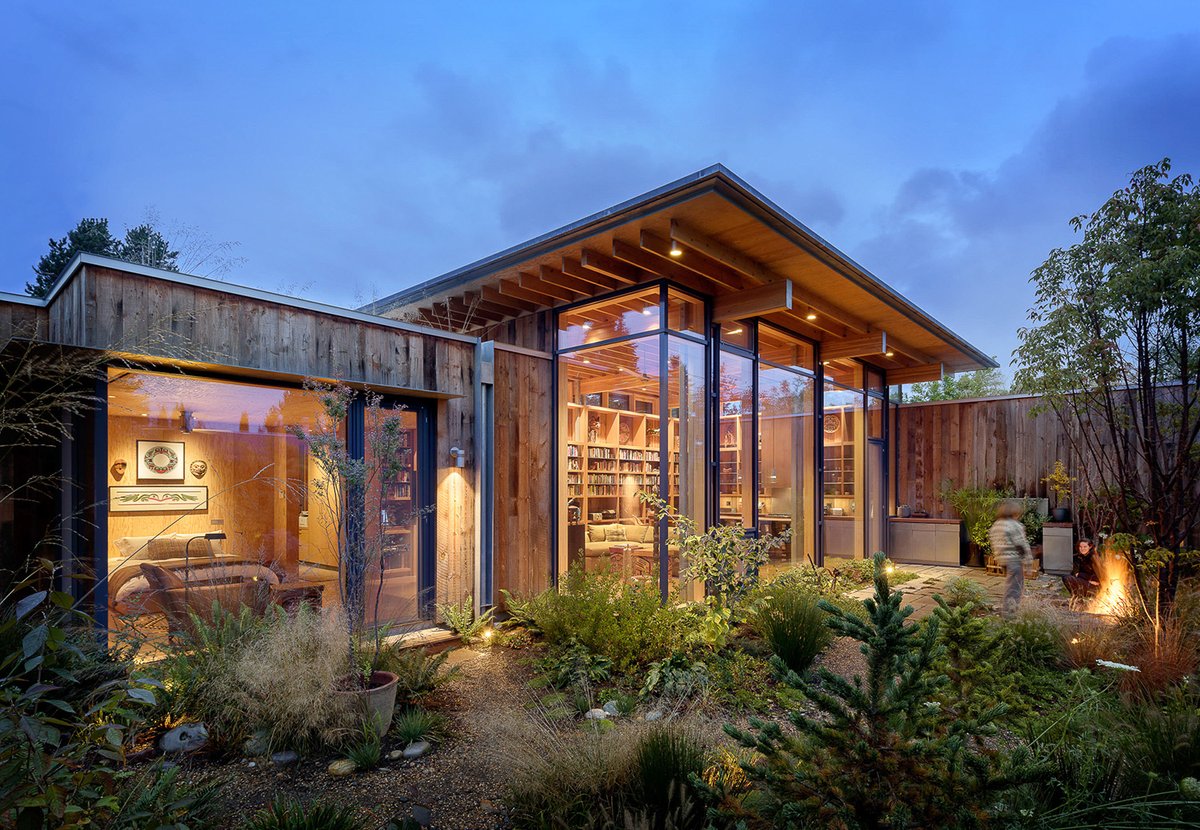 Net-zero cabin provides an urban refuge that communes with nature onekindesign.com/2021/05/11/net…