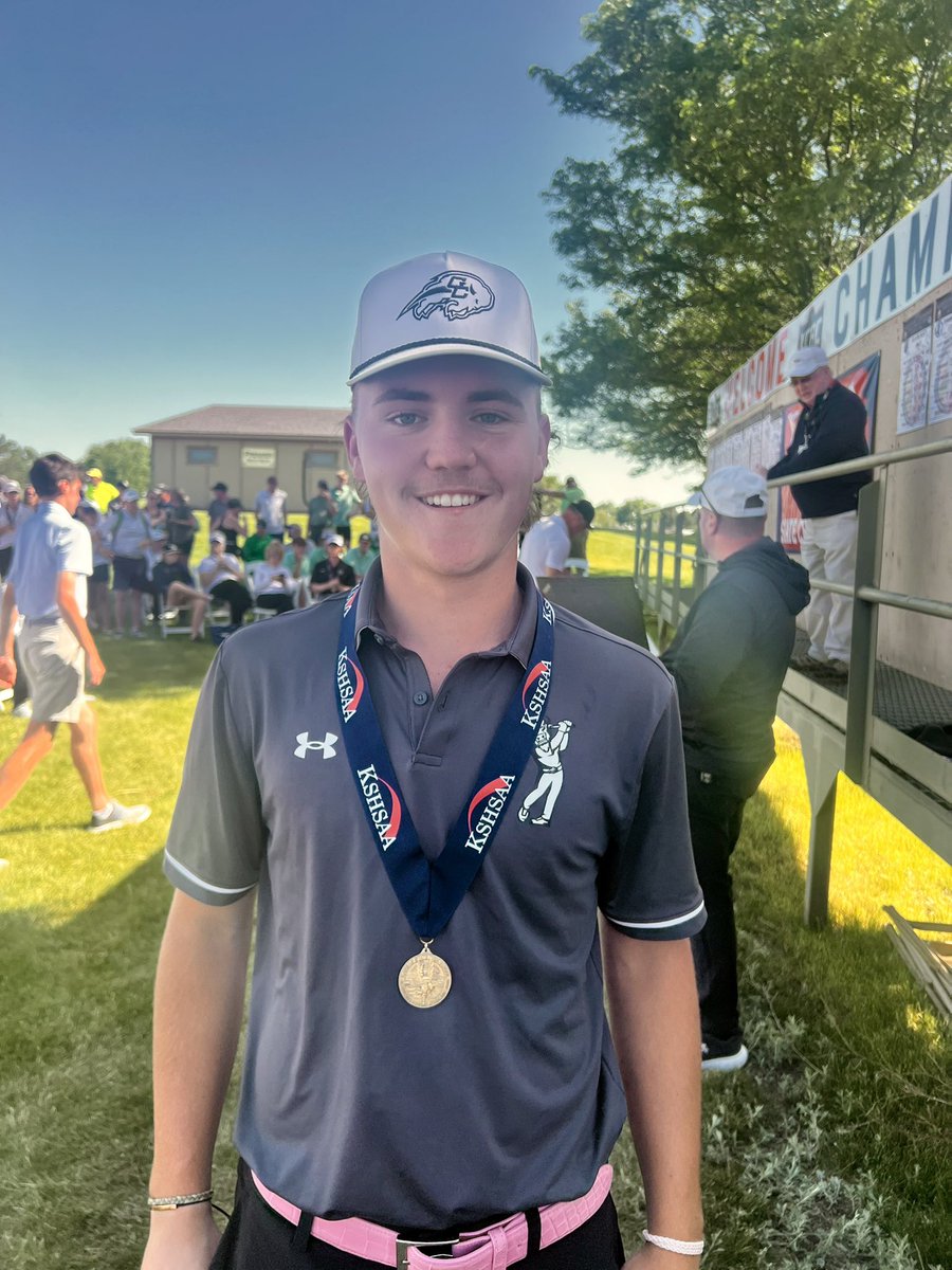 STATE CHAMPION! Maddix Shook shoots 70-69 for a 139 to become 4th Golf State Champion in Buffalo history! #1Herd