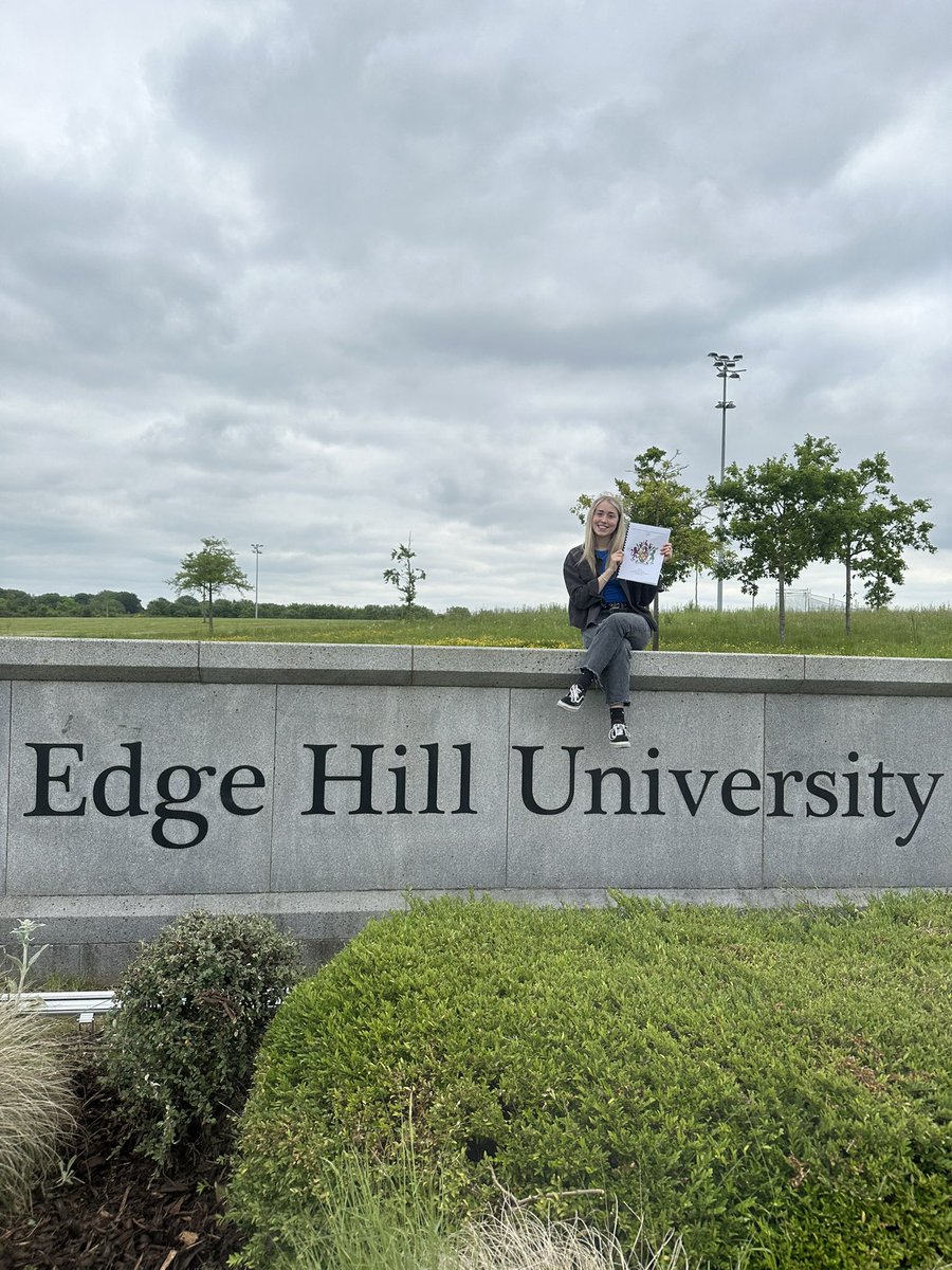 Miss Dodd tweet media