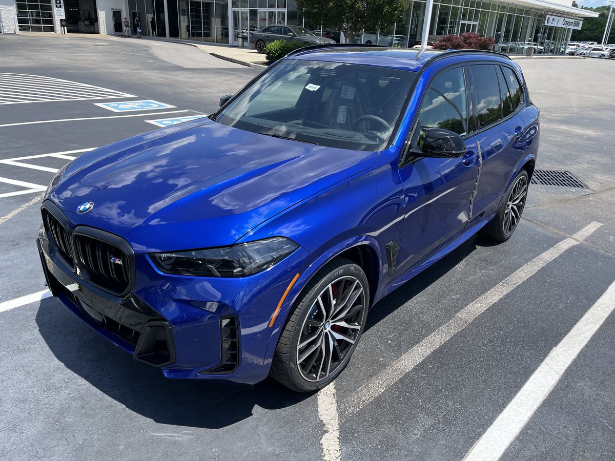 Someone is going to be VERY happy to see their new BMW X5 in Marina Bay Blue! 

Build and Order your own BMW today: graysonbmw.com/build-your-own….

#custom #customorder #bmwbuild #bmworder #custombmw #newbmw #bmw #bmwbyo #buildyourown