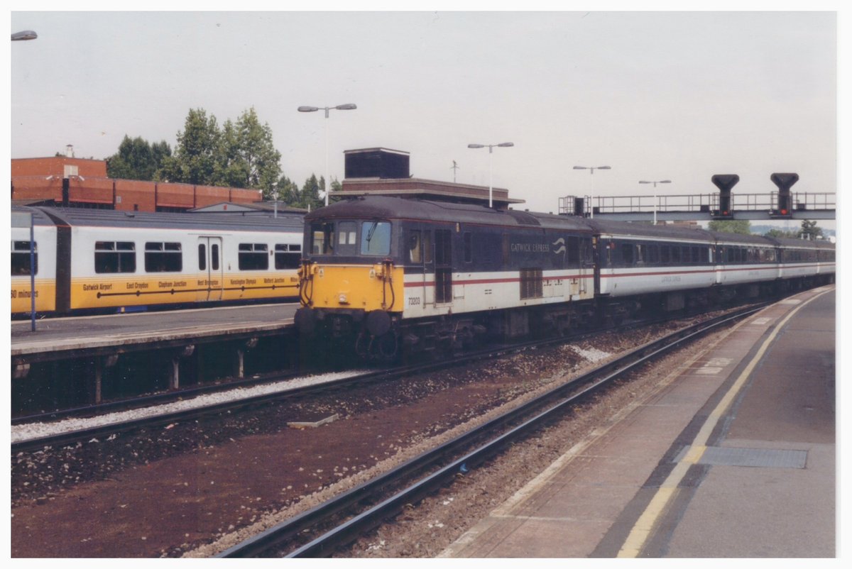 73 203 at East #Croydon at 12.02 on 31st July 1999. @networkrail #DailyPick #Archive @GatwickExpress