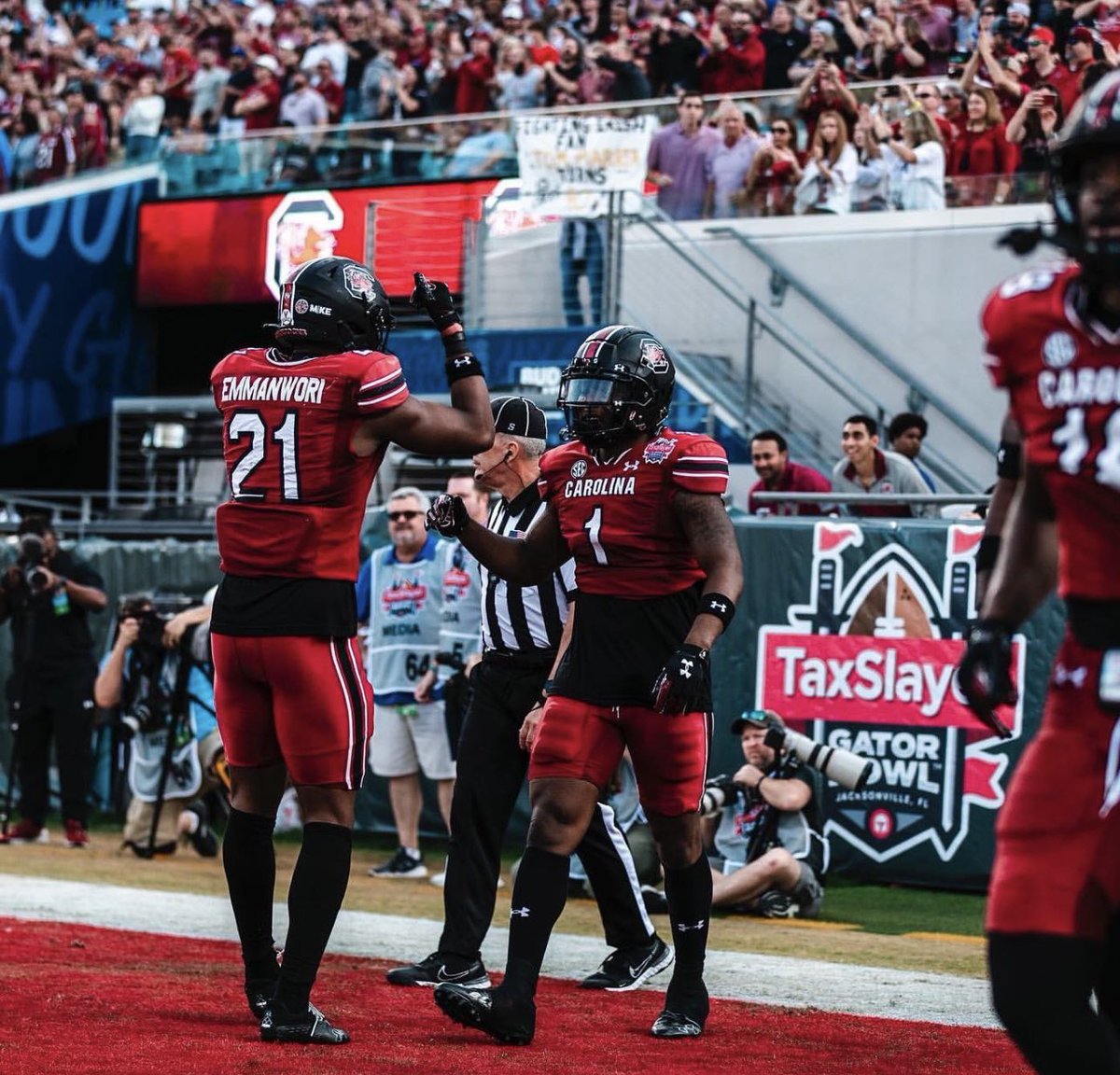 Blessed to earn an offer from the University of South Carolina! 
<a href="/o_martin90/">Orion Martin</a>