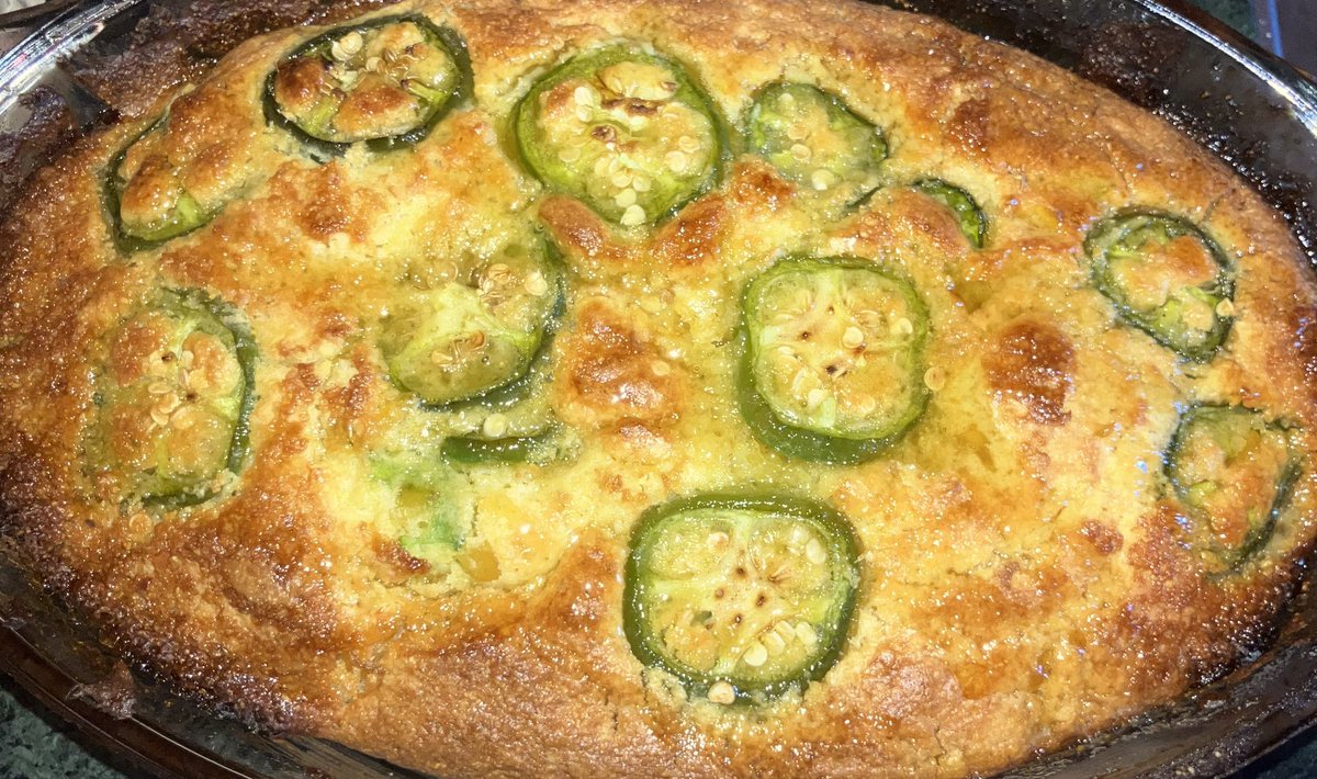 Jewels03122's tweet image. Infused jalapeño, honey cornbread 😝😮‍💨🔥💨🍃 #cannabutter #cannahoney #cannabiscommunity