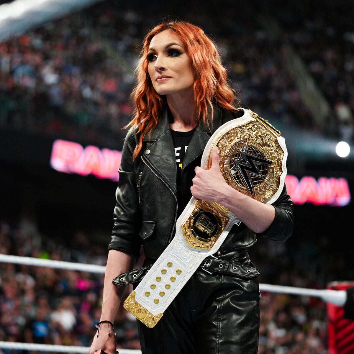BeckyLynchNet's tweet photo. #WWERAW Digitals: https://t.co/2E18FV4MuK 

(@BeckyLynchWWE) https://t.co/1AfxBEWlcR