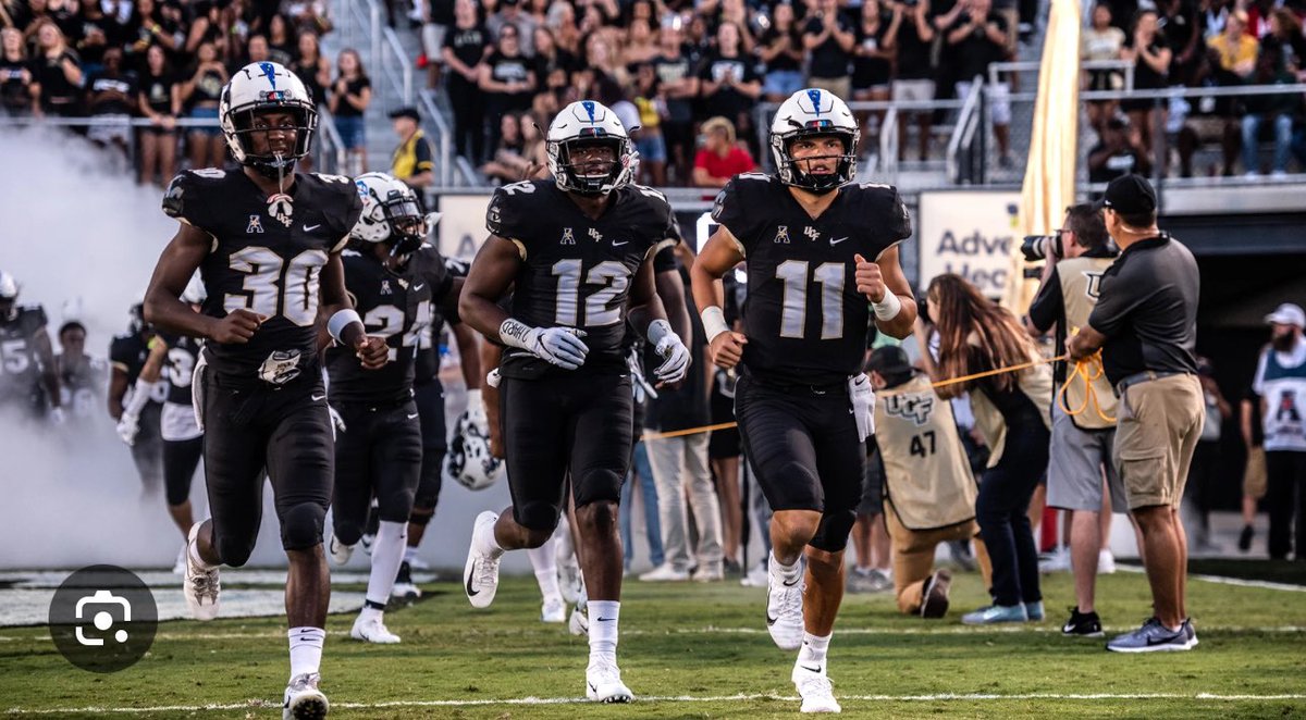 After a talk with coach @TeamKamMartin i’m blessed to receive an offer from The University of Central Florida @coachbmorgan @nunnal39 @Coach_Bevil5 @kmangum409 @247Sports @TXRecruits @TexasTopTalent_ @NextLevelD1 @On3sports @MohrRecruiting #AGTG