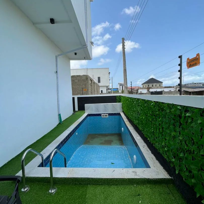 flopsb's tweet image. 5BEDII 270MILLION || AJAH 

5 bedroom Fully Detached Duplex

Price:270 million naira

Location: Ajah ,Lekki, Lagos, Nigeria

Title:Global c of o And Building Approval

Call/Whatsapp: 08111355363

#realestate #available #trending #ajah #lekki #banana #lagos #Nigeria