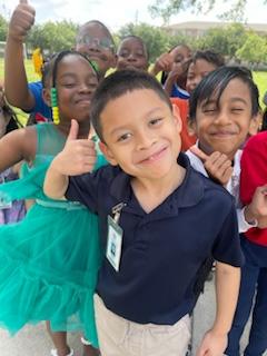 MrsTaylor7720's tweet photo. Today was DANIEL DAY!!! This kiddo has NEVER spoken at school, until 2 weeks ago!! We were overjoyed for his HUGE feat!! #1stGrade #community #HOORAY #selectiveMute  #SoExcited4Him @mrsjones_2nd @MytraCunningham @AliefISD @AliefLearns @AISDSupe https://t.co/VSEhYyq9hS