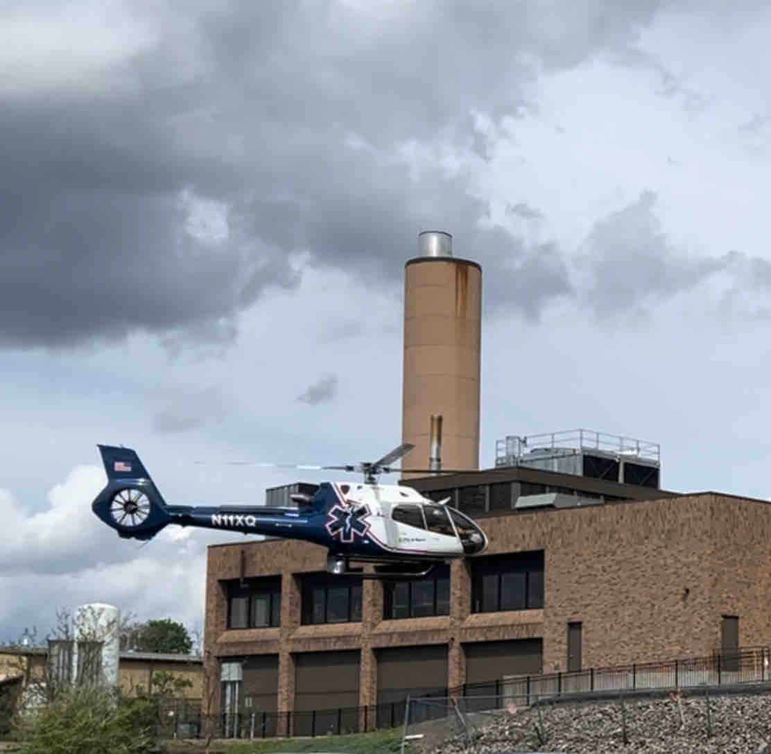 Happy National EMS week! 

Thanks to our EMS Providers for providing great care to our patients and teaching us during our EMS rotation!