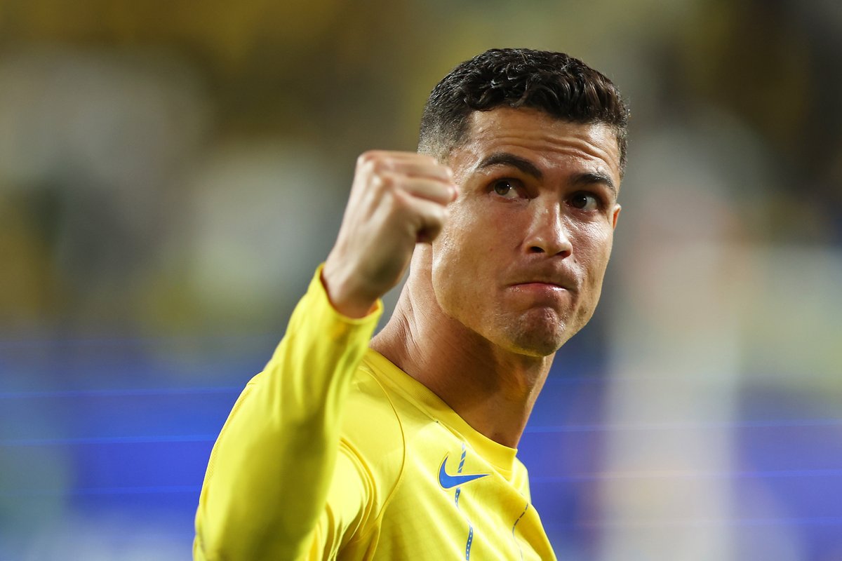 Cristiano Ronaldo lands at No. 1 on our World's Highest-Paid Athletes list for the second consecutive year, and fourth time in his career, nearly doubling his own record for soccer player earnings set last year. trib.al/0eVC6xl