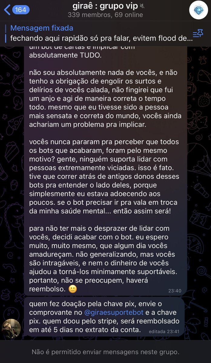 tellanas's tweet photo. @stsgnoir rolou que a fudid4 da janet n soube lidar com as críticas de coisas super sérias que estavam acontecendo e preferiu jogar pra cima das pessoas que ajudavam a manter o bot 🤩 https://t.co/o8jzvbknuI