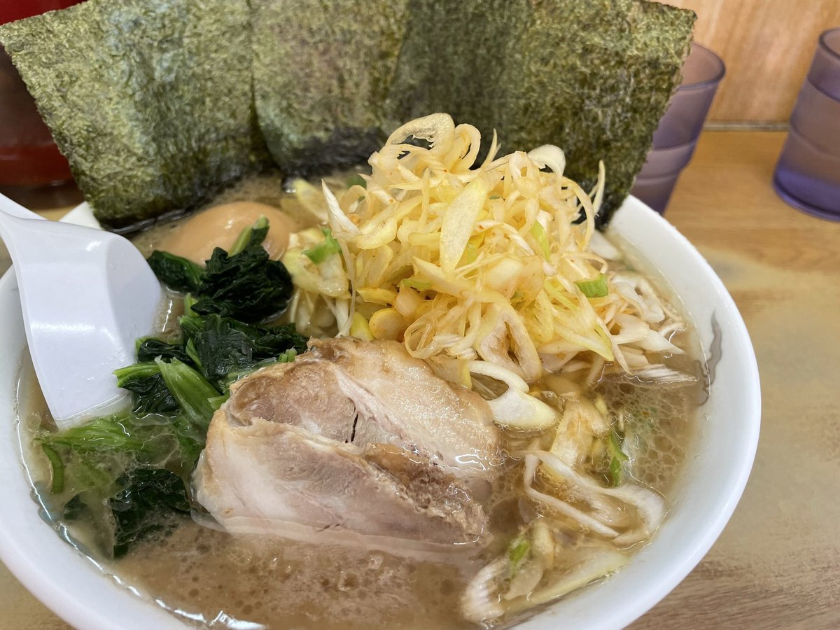 不健康でもいいじゃないか
美味しいんだもの🍜　　　いなを
#グッティ #〆クラ