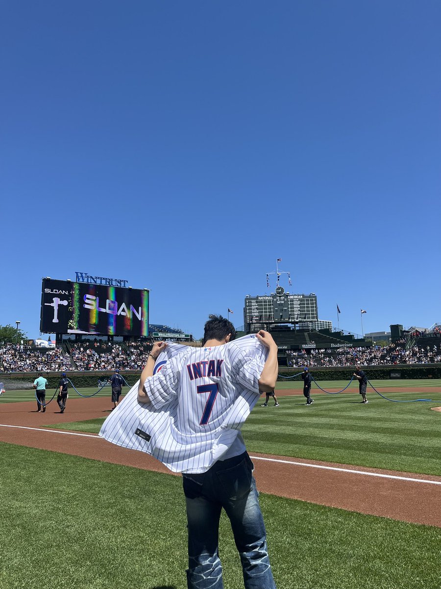 Thank you~!! CHICAGO CUBS!!!⚾️🧢🐻 I had so much fun😝🤪 #P1Harmony #INTAK