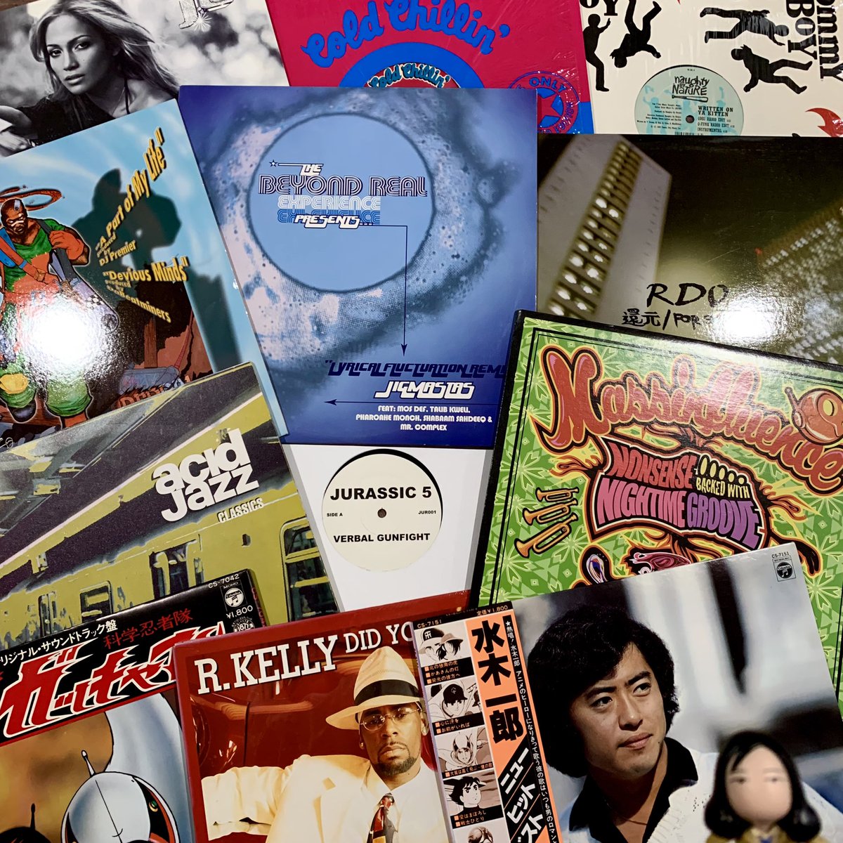 Good afternoon Aomori！ 中古レコードいろいろ入荷しました！ HIP HOP、R&B、JAZZ、和モノなどいろいろ…。 チェックはお早めに！ BITTER DARTS bitterdarts.com #applebum #backchannel #newera #expansionny #rapattack #prillmall #kangol #proclub #青森洋服屋 #青森レコード #青森