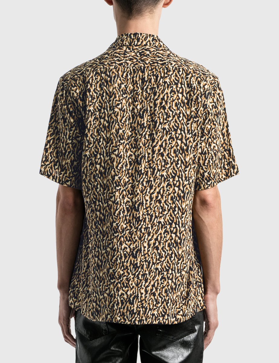 #小波津志 #ココロ

✮ SAINT LAURENT
♥︎ LEOPARD PRINT CAMOUFLAGE SHARK COLLAR SHIRT
❀ $1,055

#サイフィ #PSYCHICFEVER #PSYFE #KOKORO #PSYFEstyles