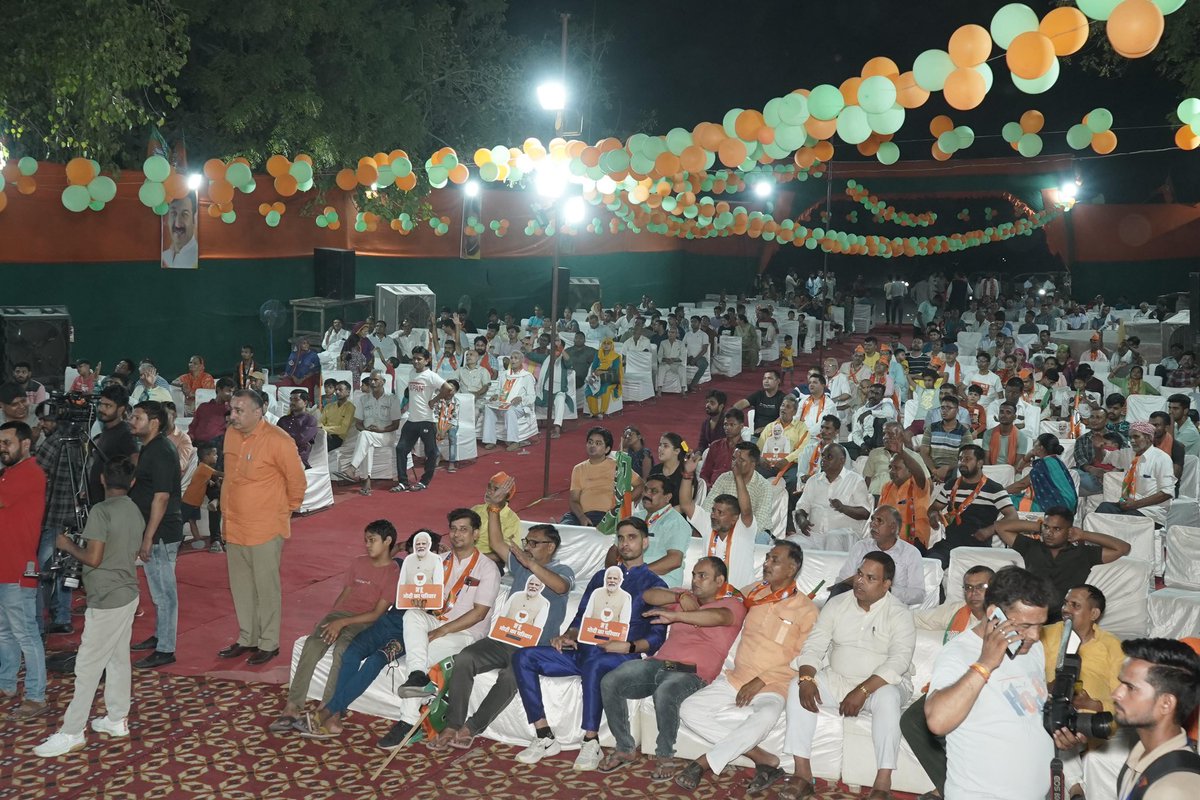 Addressed a Maha Sammelan organized by the Purvanchal Morcha at Kheda and a Jan Sabha at Sudamapuri Chowk campaigning for BJP North East Delhi Lok Sabha candidate Shri. @ManojTiwariMP Ji. The enthusiasm, love, and trust of the people shall lead to #PhirEkBaarModiSarkar