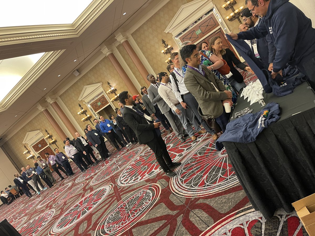 American Society of Functional Neuroradiology (@theasfnr) on Twitter photo <a href="/hsairmd/">Haris Sair</a> Big crowd for <a href="/theASFNR/">American Society of Functional Neuroradiology</a> session today at #ASNR24! Some lucky audience members got a sneak peak at the new ASFNR logo. Join us for more great neuroradiology at #ASFNR24 in Colorado!
😃
trifecta.regfox.com/17th-annual-as…
🧠 <a href="/hsairmd/">Haris Sair</a> Big crowd for <a href="/theASFNR/">American Society of Functional Neuroradiology</a> session today at #ASNR24! Some lucky audience members got a sneak peak at the new ASFNR logo. Join us for more great neuroradiology at #ASFNR24 in Colorado!
😃
trifecta.regfox.com/17th-annual-as…
🧠