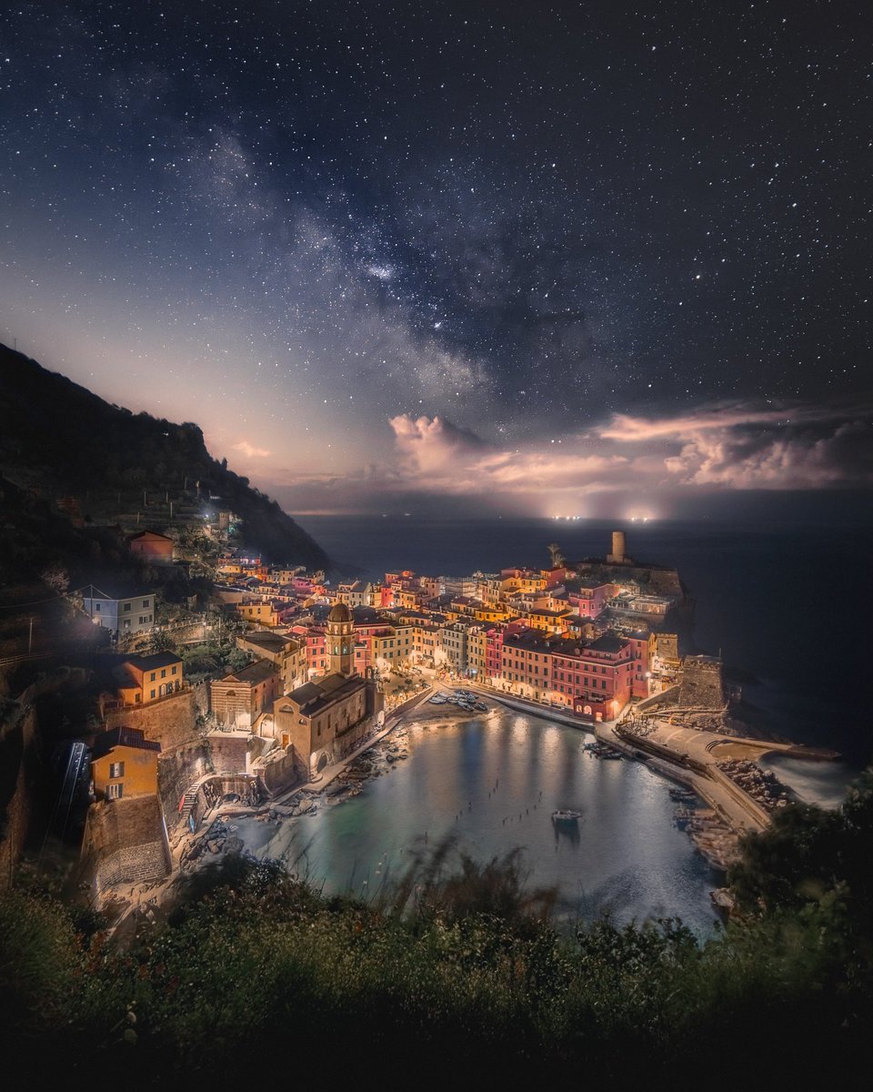 Climbed up here at 2am to capture Milky Way rising over Vernazza, Italy