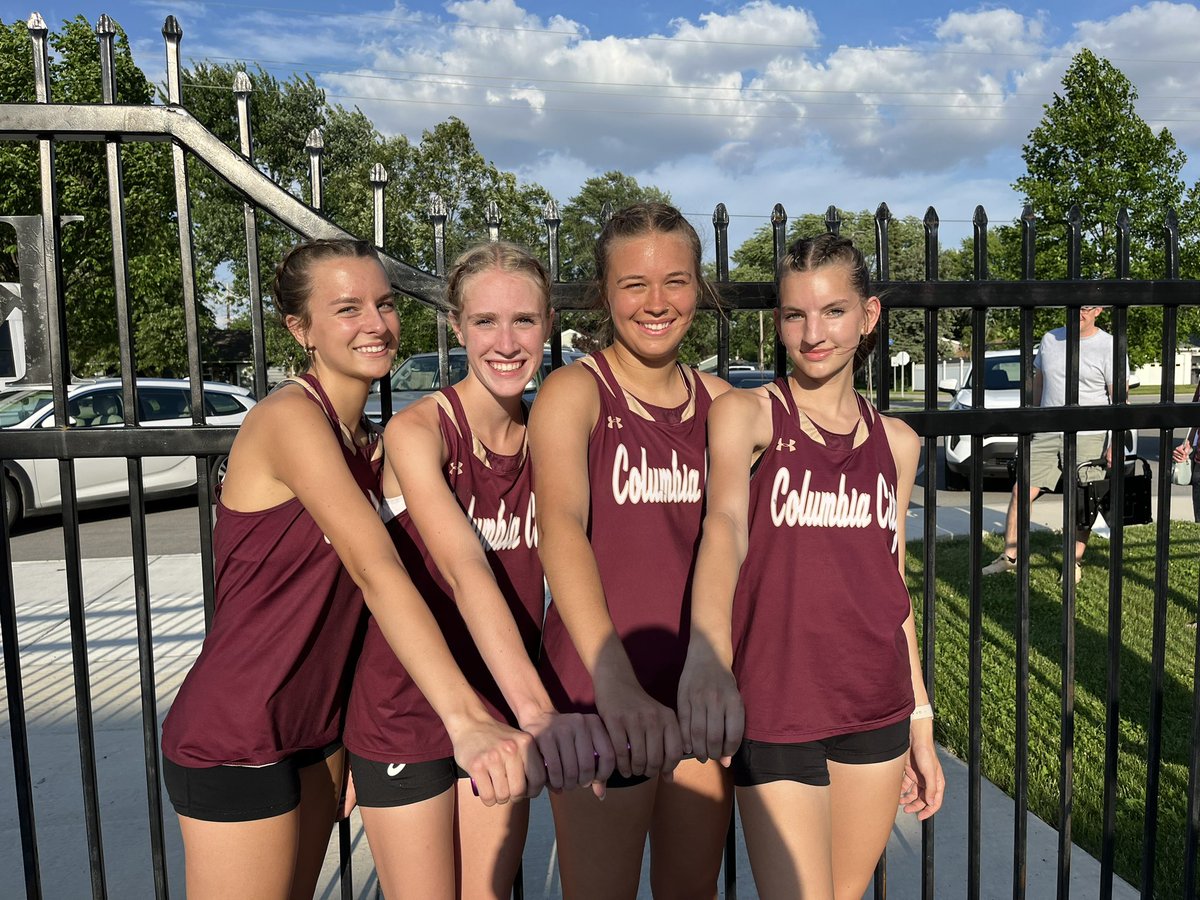CCityEaglesAD's tweet photo. Congratulations to our girls 4x800 relay for finishing 3rd at today’s regionals and advancing to the IHSAA State Finals!! https://t.co/5yjW347KAD