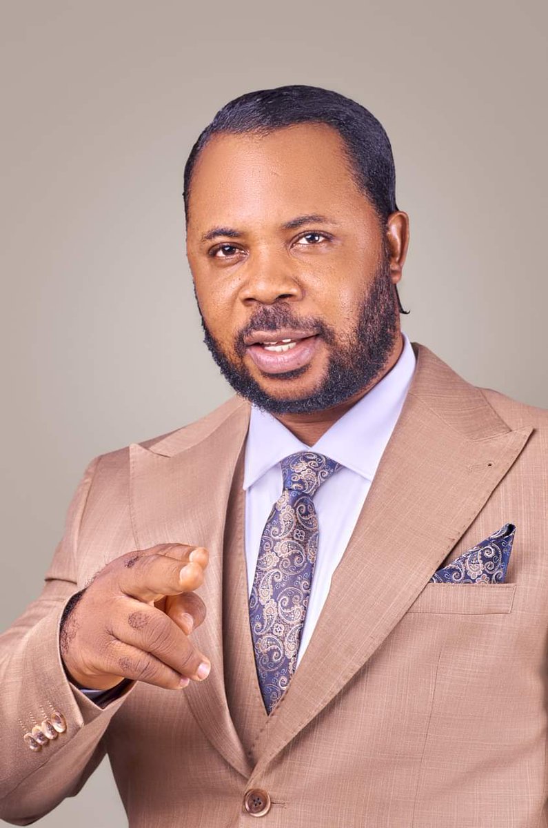 prophetgodwin11's tweet photo. God's blessings is coming to your family. Am prophet Godwin lkuru https://t.co/wZR0Yf0Z4f