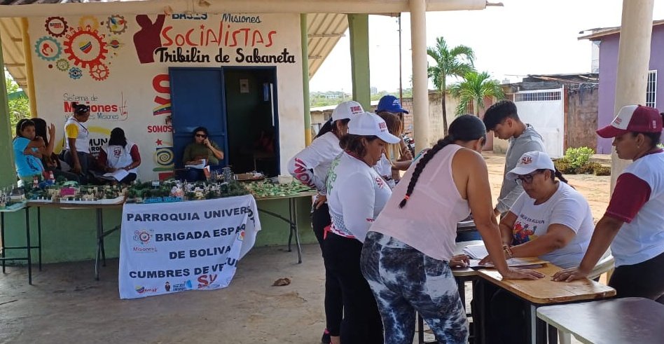 ¿Sabías qué? El <a href="/MSV_CaroniOfic/">MOVIMIENTO SOMOS VENEZUELA CARONI</a> Está en la fase de Codificación de las Brigadas Territoriales. ¡Sin descanso! Más organización para la victoria perfecta de nuestro Candidato de la Revolución Bolivariana <a href="/NicolasMaduro/">Nicolás Maduro</a>. 
<a href="/OviedoPSUV/">Tito Oviedo</a> 
<a href="/CarnetDLaPatria/">Carnet de la patria</a>
#VenezuelaSeCrece