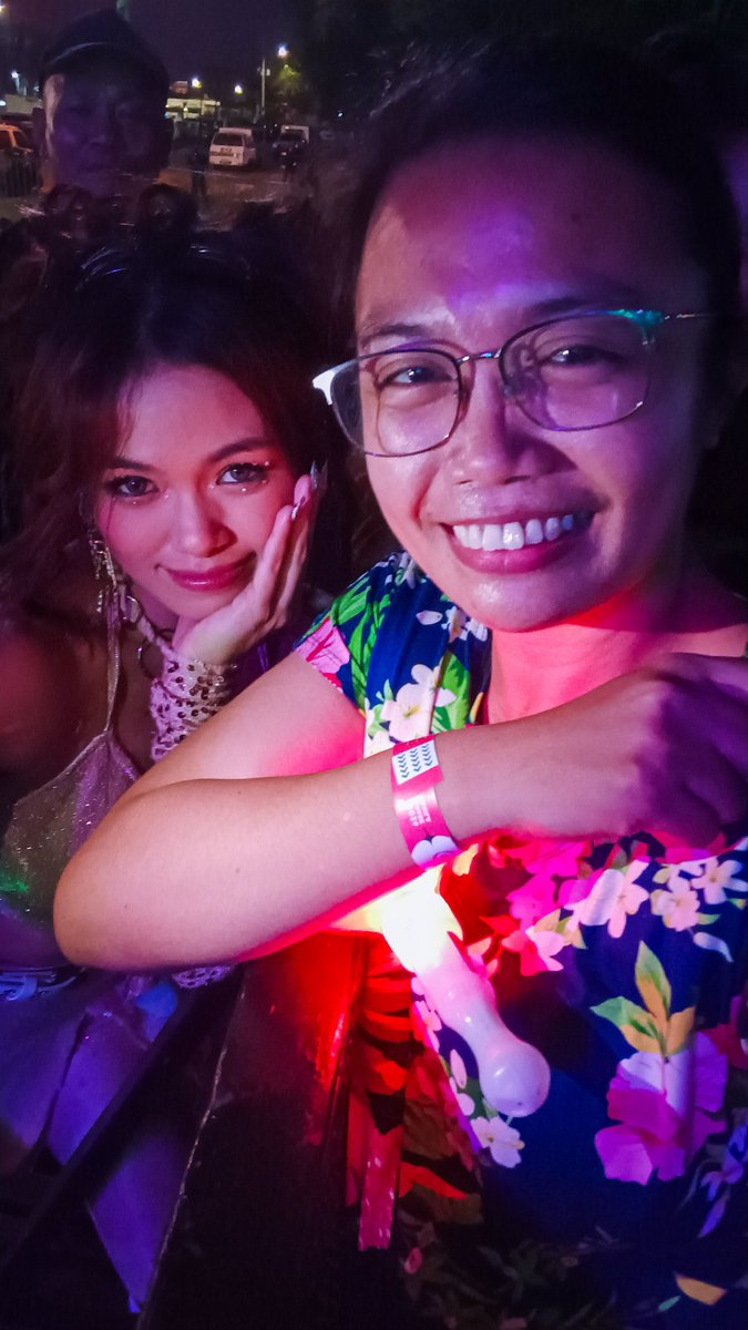 AlingBB_2018's tweet photo. Your #Cocoons &amp; #Sunshines Fam are so proud of you 💖

#Gelou #YARA_Gelou
@gelousunshines 
@geloubaby https://t.co/Eq8MAFgWTI