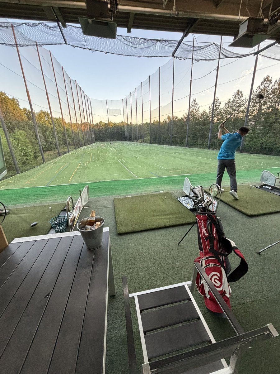 Stumbled across a literal asian driving range in atlanta tonight. 

- $15 for 135 balls
- Open til 11
- $7 burger
-$4 beers

Might not ever leave