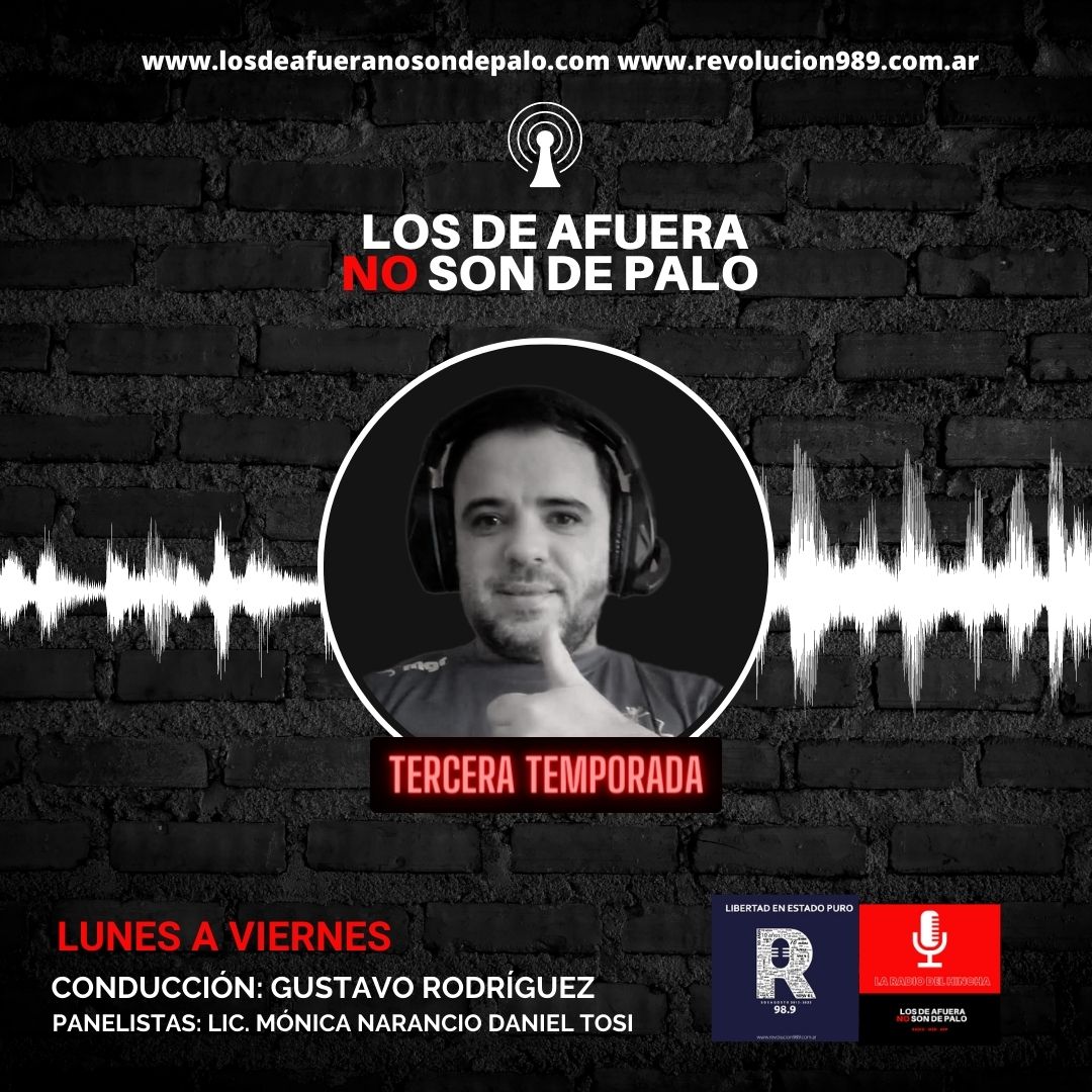 ESTAS ESCUCHANDO #LosDeAfueraNoSonDePalo CON #GustavoRodriguez DESDE MONTEVIDEO - URUGUAY POR @Revolucion989 / revolucion989.com.ar #LaÚnicaRadioGimnasistaDelPlaneta #LibertadEnEstadoPuro #VivaelRiodelaPLata #VivaLaRadio #VivaLaLibertad #VivaLaRevolución @losdeafueranos1