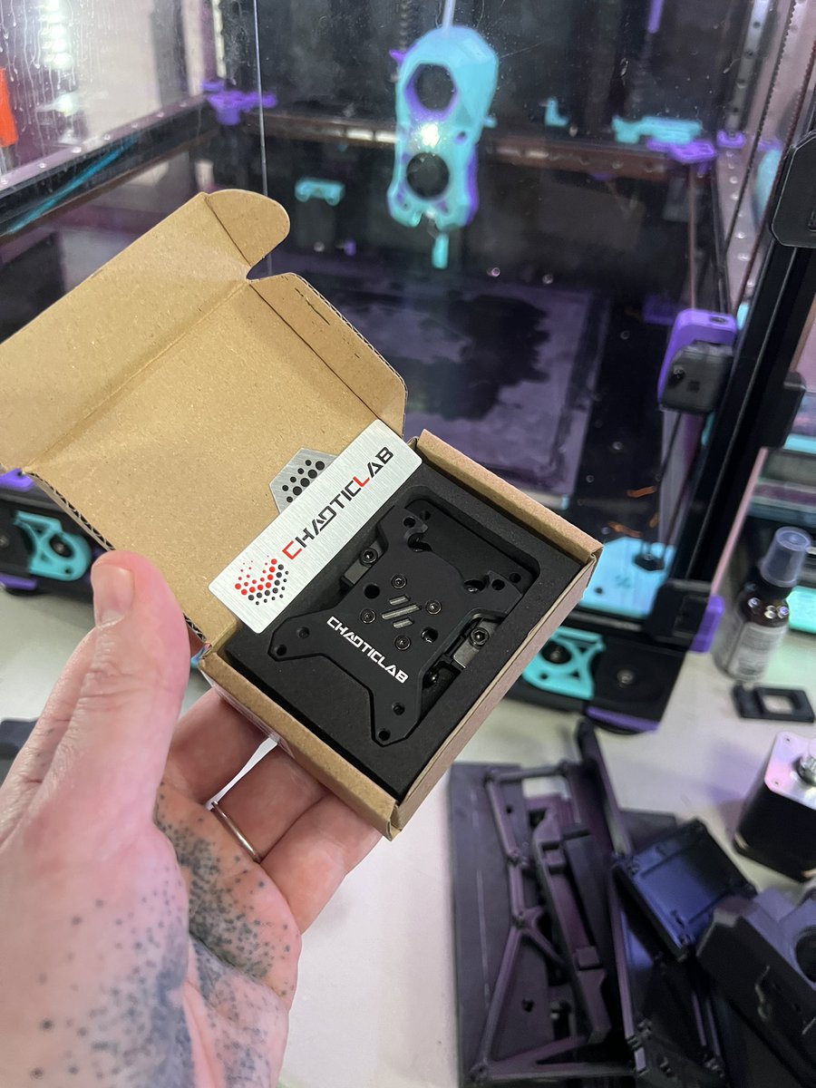 Thank to <a href="/BigTreeTech/">BIGTREETECH</a> / <a href="/Chaoticlab_xyz/">Chaoticlab</a> for putting together this ALL BLACK CNC kit for my <a href="/Voron_Design/">VORON Design</a> 2.4 rebuild! No red accents, just black on black to better fit my build’s aesthetics. I won’t need the TAP setup so maybe we can do a giveaway of that bit on stream. 👌🏻👍🏻