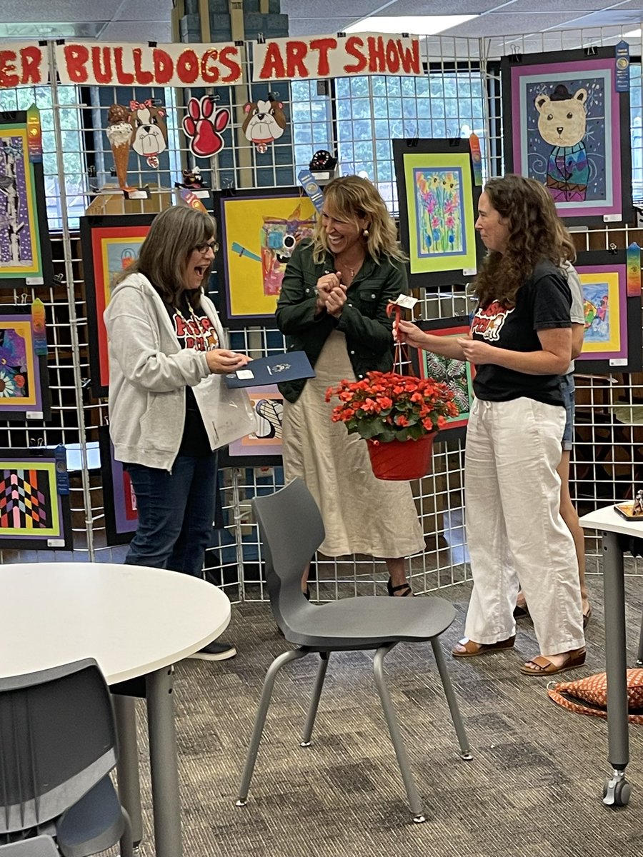 FE_ArtClass tweet media