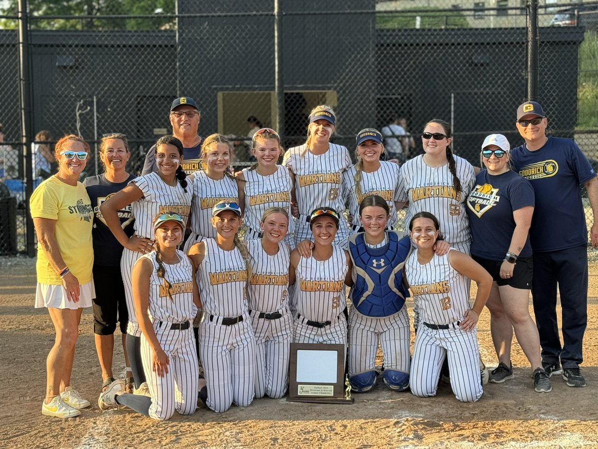 With a 5-1 victory over the Fenton Tigers, the Goodrich Lady Martians are once again FML overall league champions!
#WeAreGoodrich