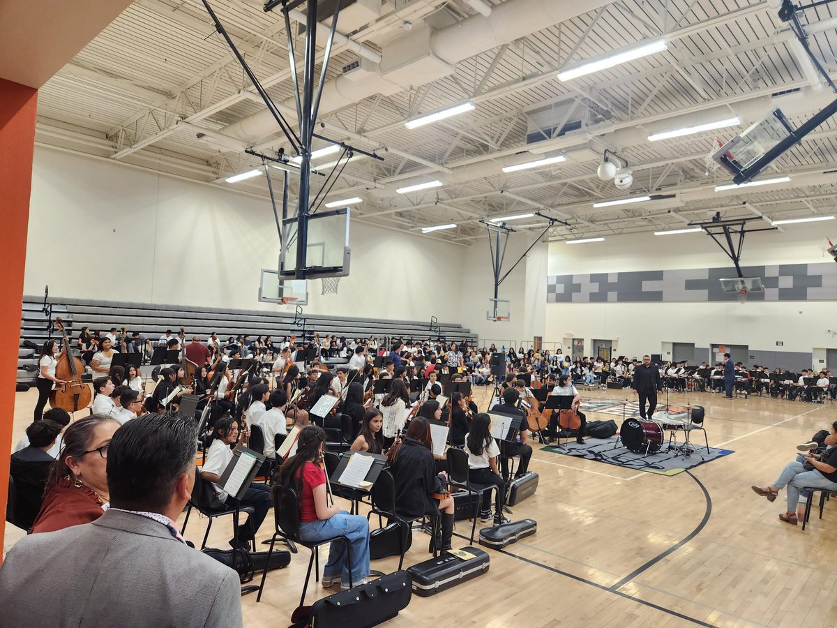 JIbarra_DrTinajeroPk-8 tweet media