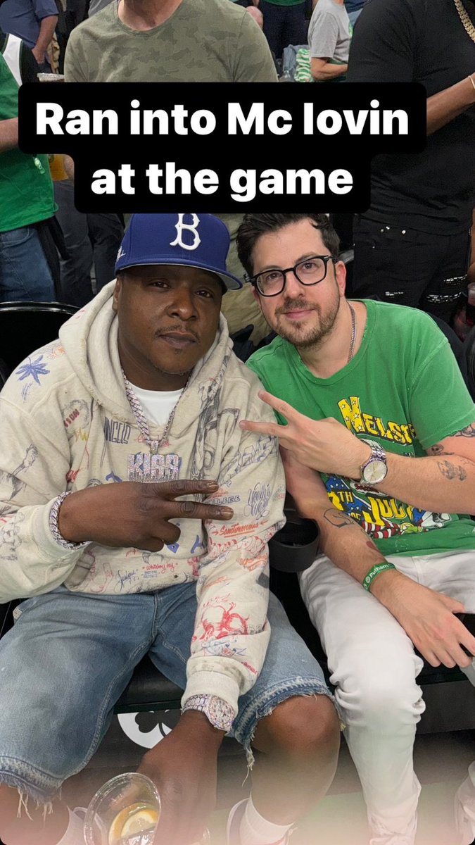 Jadakiss at the Boston Celtics game 😂💯