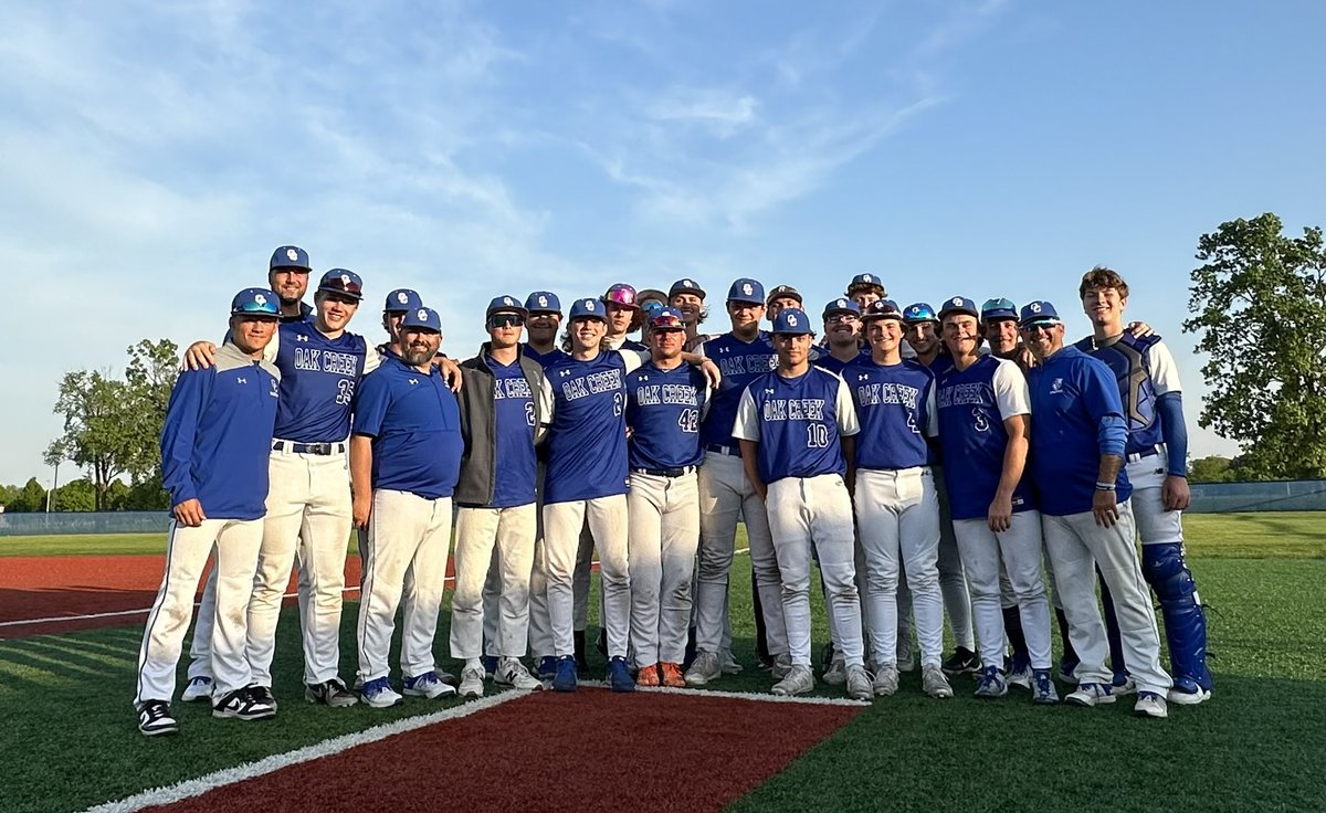 CONFERENCE CHAMPIONS!
Final: OC 7 Tremper 3 
Knights reach the 20+ win mark for a 22nd Consecutive Season!  
@JibbenPayten W, 6IP, 7K, 2-3, 2B, 2R
@cadepalkowski 2-2, HR, 2B, 3R, RBI
@NathanHanel 2-4, RBI
Knights now 20-3 overall and 17-2 in the @SEC_WI #workwins