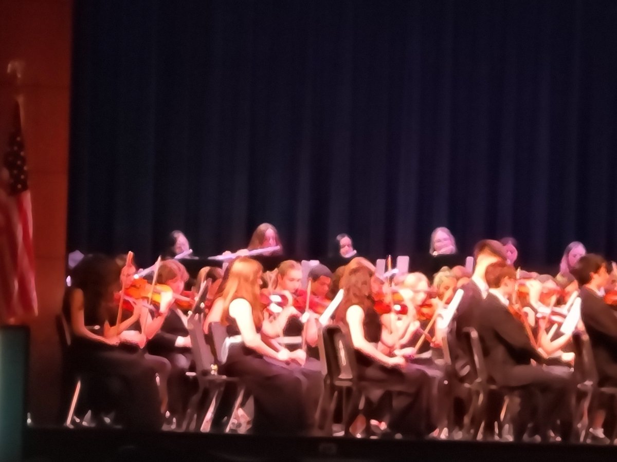 Seniors recognizing Ms. Judge and playing an amazing concert tonight @OrchestraVcs !!!  @VictorSchools