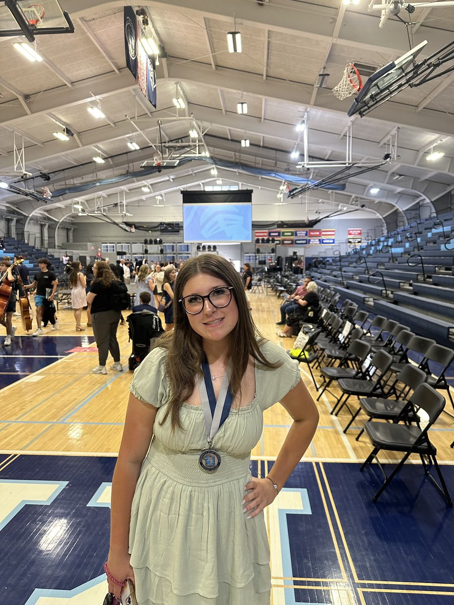 Congratulations to #7 Meghan Meyer for receiving the FCCLA Senior Medallion today in the Spotlight Assembly! 🌟