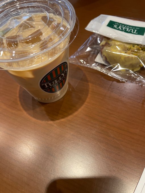 今約束すっぽかされて待ちぼうけです。きついっすね、せっかくスケジュール開けたのに&hellip; https://t.co/VYCyrKXoZY