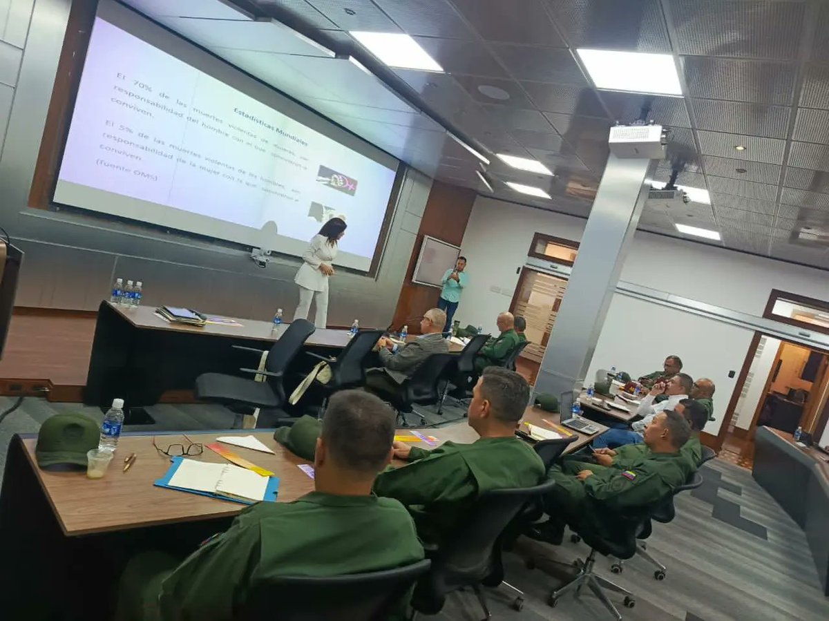 Contamos con la honrosa presencia de la Dra. Fanny Márquez Cordero, Vicepresidenta de la Sala Electoral del Tribunal Supremo de Justicia, con la finalidad de continuar con la actividad académica, del Doctorado en Ciencias Penales y Criminalísticas. Seguimos Avanzando!