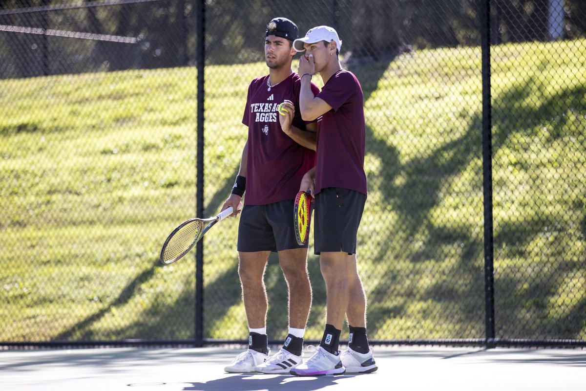Y’all keep up with Giulio and Togan’s match in the first round of doubles ‼️ 📊 ioncourt.com/live-scoring/6…
