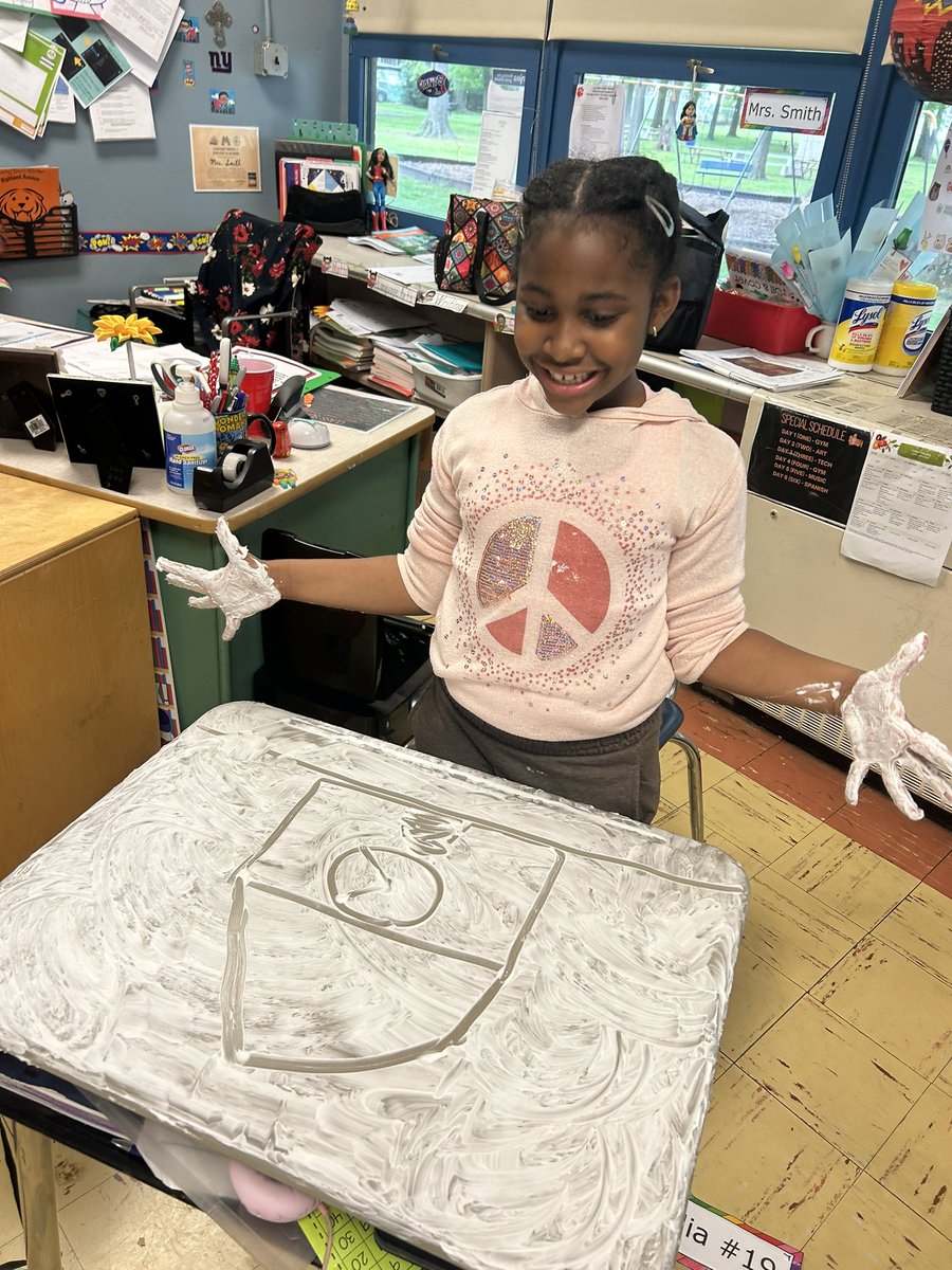 Allison Smith tweet media