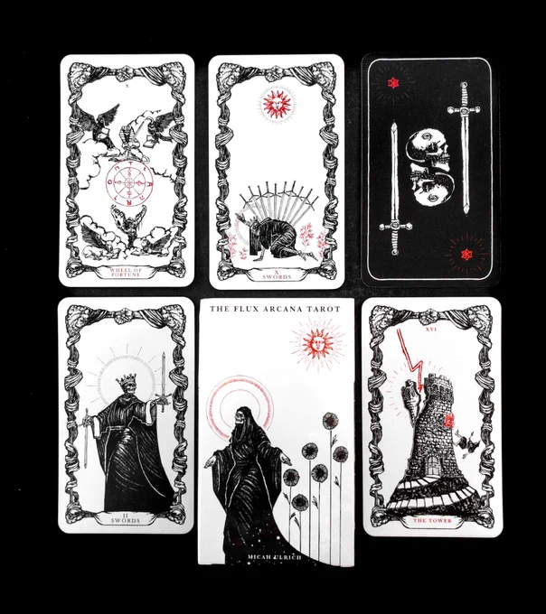 My own Flux Arcana Tarot Deck! A handful of my tarot decks are now available in my web shop - while supplies last. 