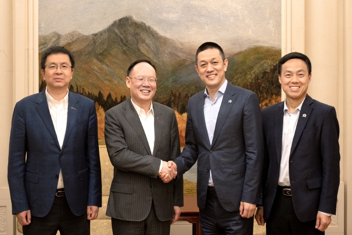 Official Announcement: 
On May 21st, #NIO and China FAW inked a strategic cooperation framework. They will collaborate extensively in power charging and swapping, setting battery tech standards, creating rechargeable and swappable models, managing battery assets, and operating