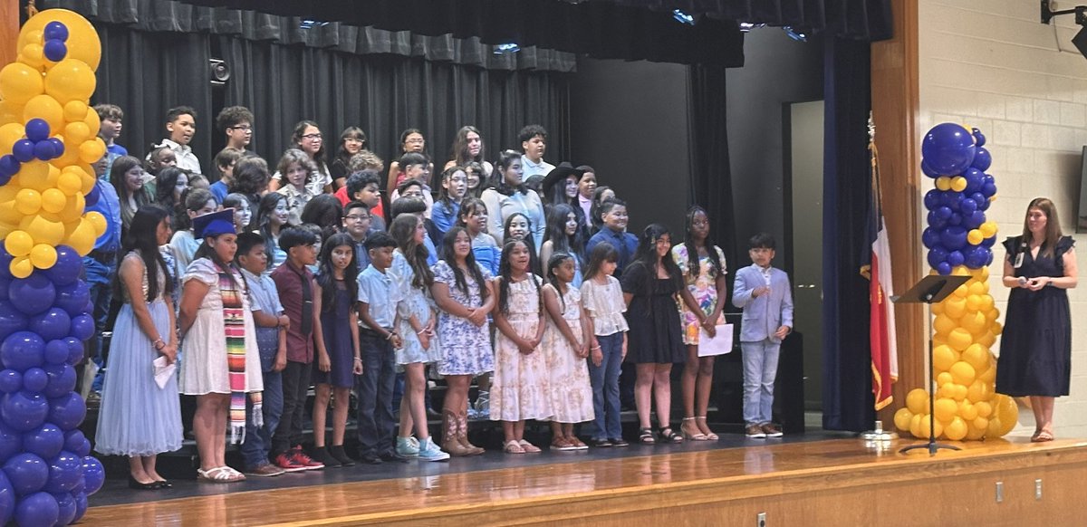 Jen Holsinger-Raybourn tweet media