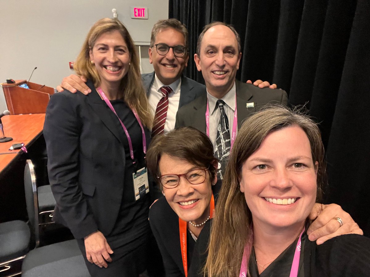 Our CCO, @RichSterlingMD (rear, right), is having way too much fun at #DDW2024, with physicians Guadalupe Garcia-Tsao (front, left), Elizabeth Verna (front, right), Cynthia Levy (rear, left), and Sumeet Asrani, (rear, middle). A fine demonstration of collegiality. #livertwitter