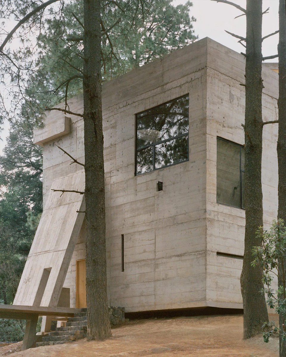 Ludwig Godefroy brutalist home