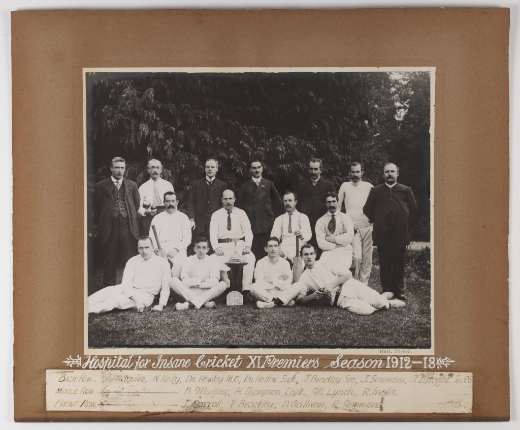 alison_watts's tweet photo. Voices from the asylum - staff from Mayday Hills asylum Beechworth Cricket Team https://t.co/DT431sBmNr #asylum #sport #cricket #staff #beechworth #maydayhillls https://t.co/Ni3tFKQL0s