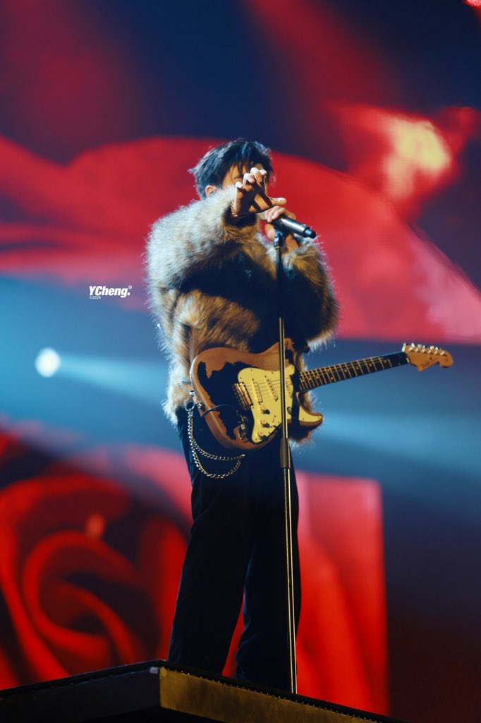 Morning🌞

Let Perth wake us up!!!!

so beautiful stage,so coool man
You deserve the best praise.
<a href="/perthppe/">PERTHPPE</a> 🖤
LOL2024D2 X PerthChimon
#LOLFanFest2024D2
#PerthTanapon #KDPPE