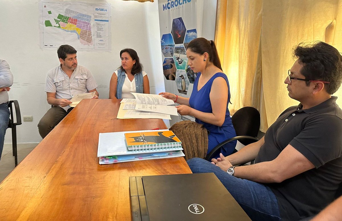 Seguimos articulando acciones para fortalecer el turismo en #Galápagos. 🇸🇱 Esta tarde la Viceministra de @TurismoEc, @SilvanaRamirezV, mantuvo un encuentro con la Alcaldía de Isabela para revisar las observaciones brindadas al Plan de Regulación Hotelera. #ElNuevoEcuador